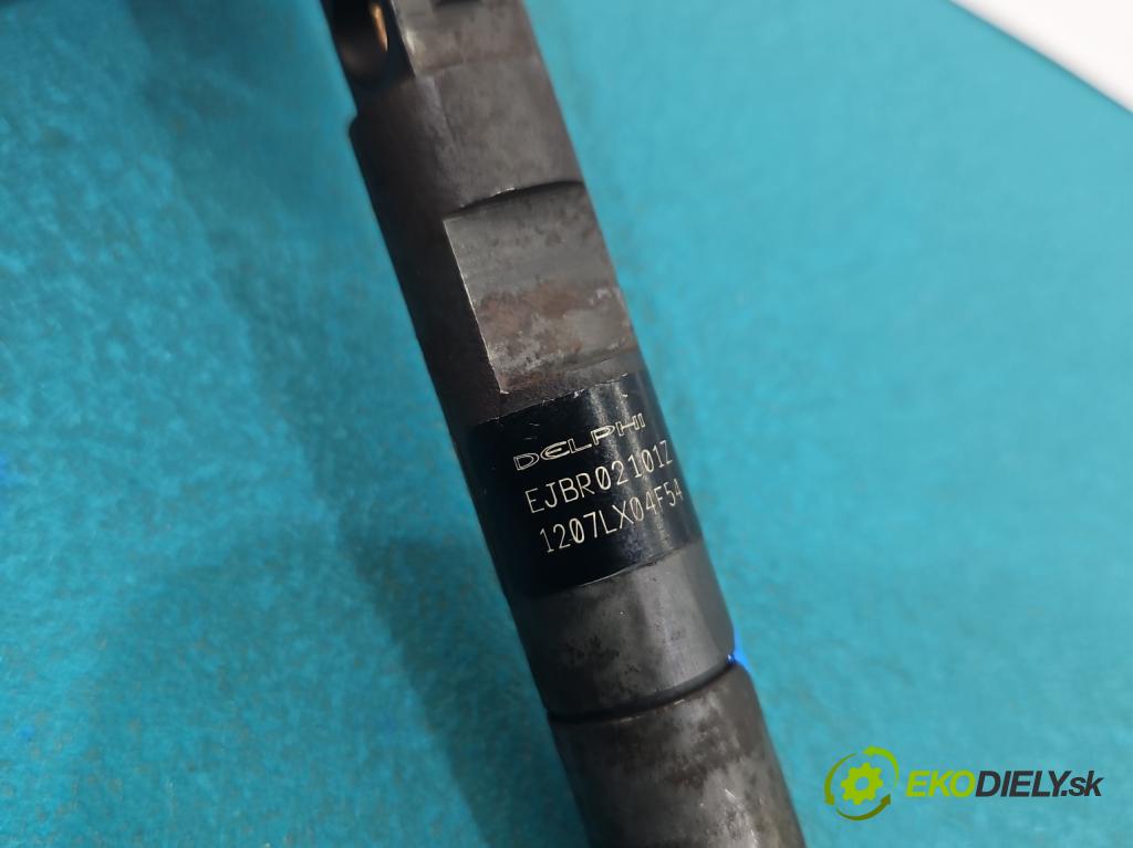 Renault Clio II 1998-2012 1.5 dci 65 hp manual 48 kW 1461 cm3 5- vstřikovač EJBR02101Z (Vstřikovač paliva)