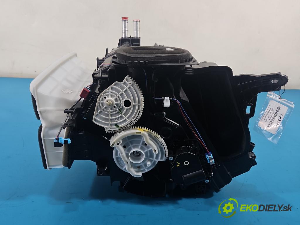 Toyota Auris II 2012-2018 1.8 hybrid 99 hp automatic 73 kW 1798 cm3 5- radiátor 87050-05761 (Radiátor topení)