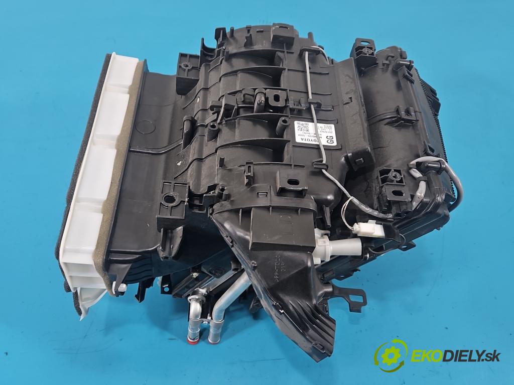 Toyota Auris II 2012-2018 1.8 hybrid 99 hp automatic 73 kW 1798 cm3 5- radiátor 87050-05761 (Radiátor topení)