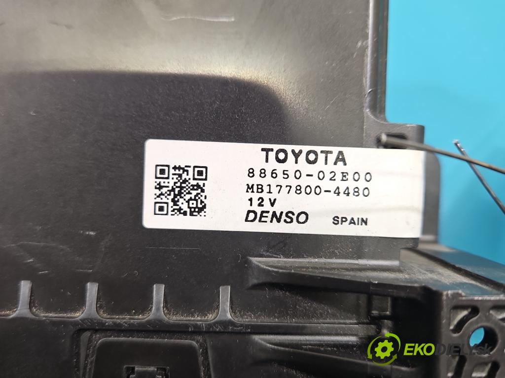 Toyota Auris II 2012-2018 1.8 hybrid 99 HP automatic 73 kW 1798 cm3 5- riadiaca jednotka ostatné 88650-02E00