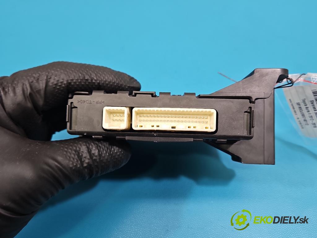 Toyota Auris II 2012-2018 1.8 hybrid 99 HP automatic 73 kW 1798 cm3 5- riadiaca jednotka ostatné 88650-02E00