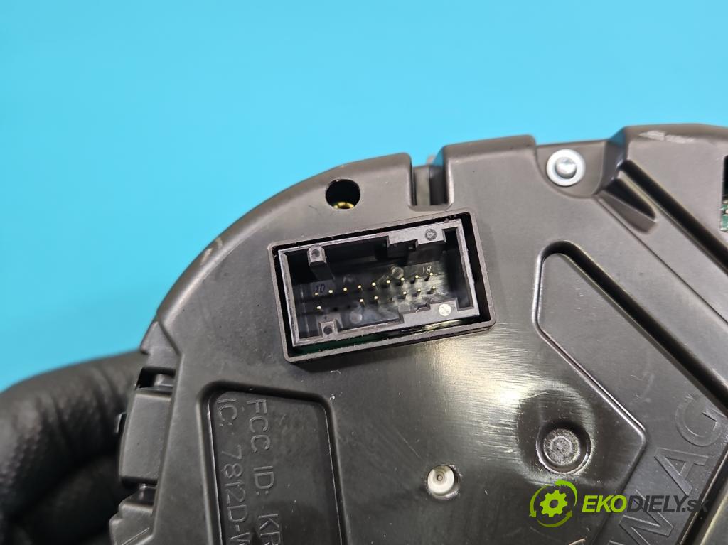 Skoda Fabia III 2014- 2021 1.0 TSI 95 HP manual 70 kW 999 cm3 5- prístrojovka/ budíky 6V0920740D (Prístrojová doska)