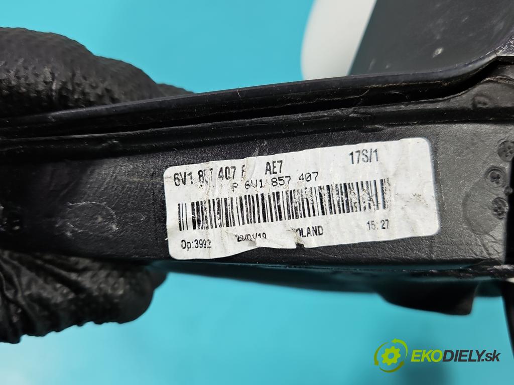 Skoda Fabia III 2014- 2021 1.0 TSI 95 HP manual 70 kW 999 cm3 5- zrkadlo ľavé  (Kľučka dverí ostatné)