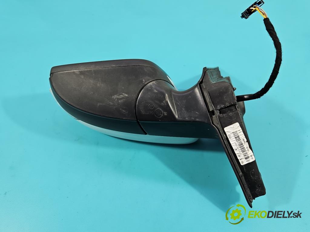 Skoda Fabia III 2014- 2021 1.0 TSI 95 HP manual 70 kW 999 cm3 5- zrkadlo ľavé  (Kľučka dverí ostatné)