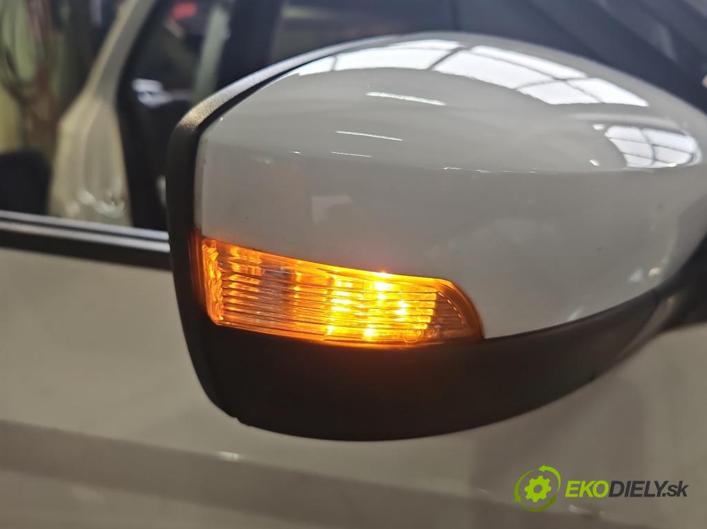 Skoda Fabia III 2014- 2021 1.0 TSI 95 hp manual 70 kW 999 cm3 5- zpětné zrcátko pravé  (Klika dveří ostatní)