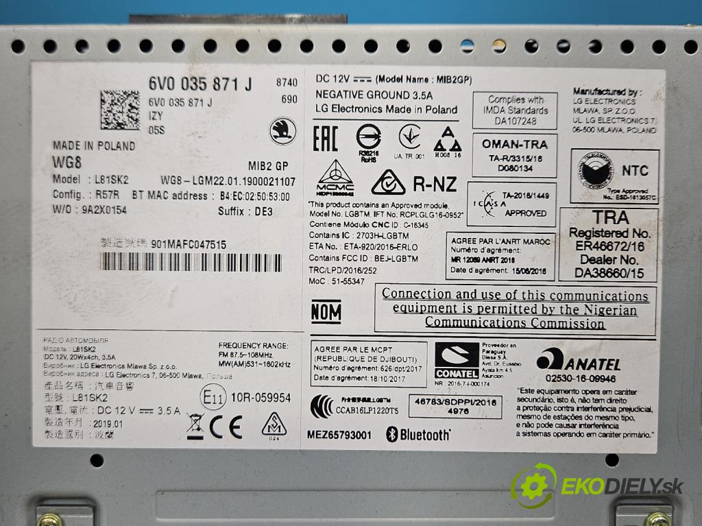 Skoda Fabia III 2014- 2021 1.0 TSI 95 HP manual 70 kW 999 cm3 5- Radio originál 6V0035871J