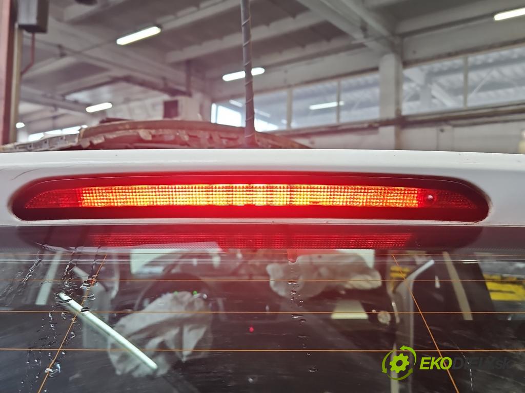 Skoda Fabia III 2014- 2021 1.0 TSI 95 HP manual 70 kW 999 cm3 5- světlo: stop: 3CN945087