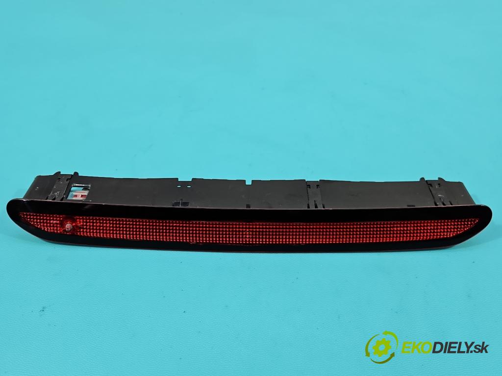 Skoda Fabia III 2014- 2021 1.0 TSI 95 HP manual 70 kW 999 cm3 5- světlo: stop: 3CN945087