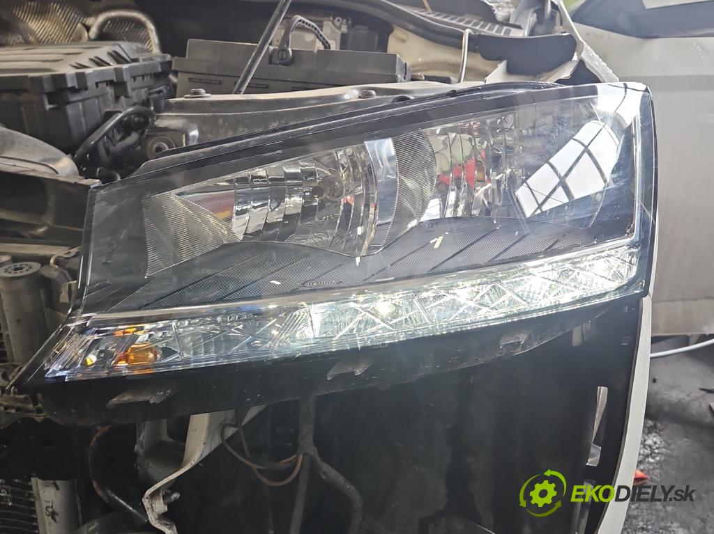 Skoda Fabia III 2014- 2021 1.0 TSI 95 HP manual 70 kW 999 cm3 5- Reflektor: ľavý 6V1941015D (Kľučka dverí ostatné)