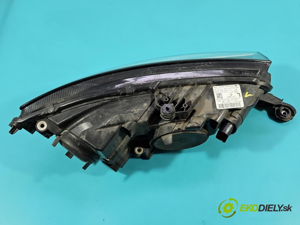 Skoda Fabia III 2014- 2021 1.0 TSI 95 HP manual 70 kW 999 cm3 5- Reflektor: ľavý 6V1941015D (Kľučka dverí ostatné)