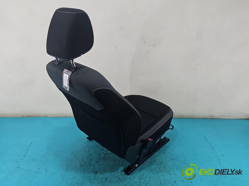 Skoda Fabia III 2014- 2021 1.0 TSI 95 hp manual 70 kW 999 cm3 5- Sedadlo levý  (Sedadlo)