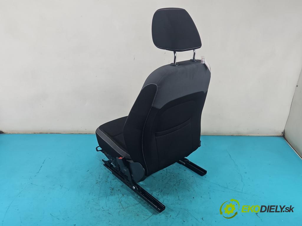 Skoda Fabia III 2014- 2021 1.0 TSI 95 hp manual 70 kW 999 cm3 5- Sedadlo pravý  (Sedadlo)
