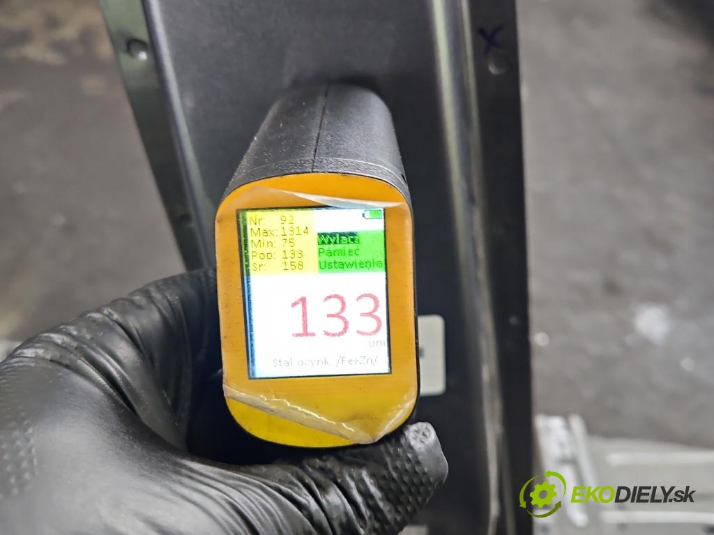 Skoda Kamiq 1.0 TSI 116 hp automatic 85 kW 999 cm3 5- práh pravý  (Karoserie ostatní)