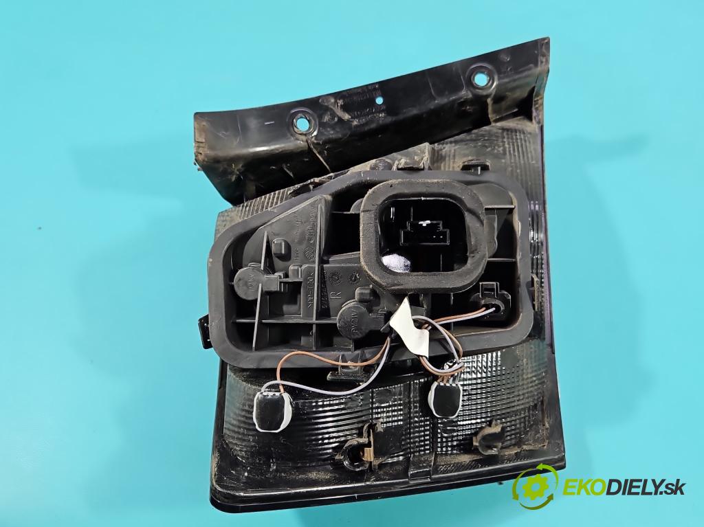 Skoda Fabia III 2014- 2021 1.0 TSI 95 HP manual 70 kW 999 cm3 5- svetlo / reflektor zadné pravé 6V6945096 (Kľučka dverí ostatné)