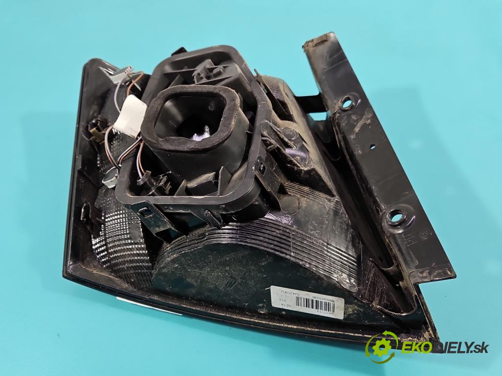 Skoda Fabia III 2014- 2021 1.0 TSI 95 HP manual 70 kW 999 cm3 5- svetlo / reflektor zadné pravé 6V6945096 (Kľučka dverí ostatné)