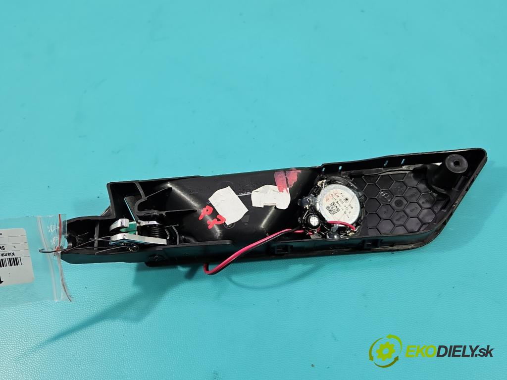 Skoda Fabia III 2014- 2021 1.0 TSI 95 HP manual 70 kW 999 cm3 5- rukoväť uvnitř: predné pravé 6V0867436