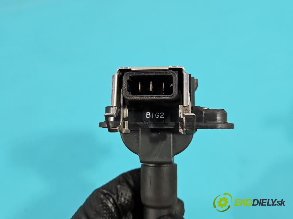 Audi A8 D2 1994-2002 3.7 V8 230 hp automatic 169 kW 3697 cm3 4- cívka zapalovací 058905105 (Zážehová cívka)