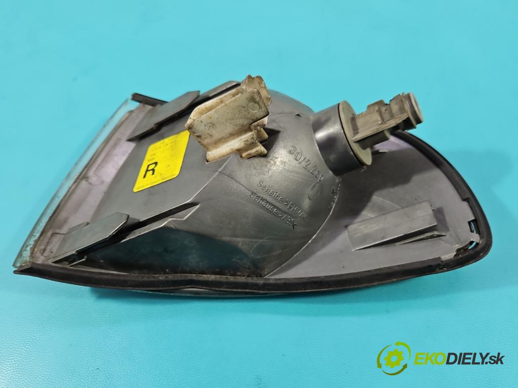 Audi A8 D2 1994-2002 3.7 V8 230 HP automatic 169 kW 3697 cm3 4- rozcestník: predné pravý 1315106911