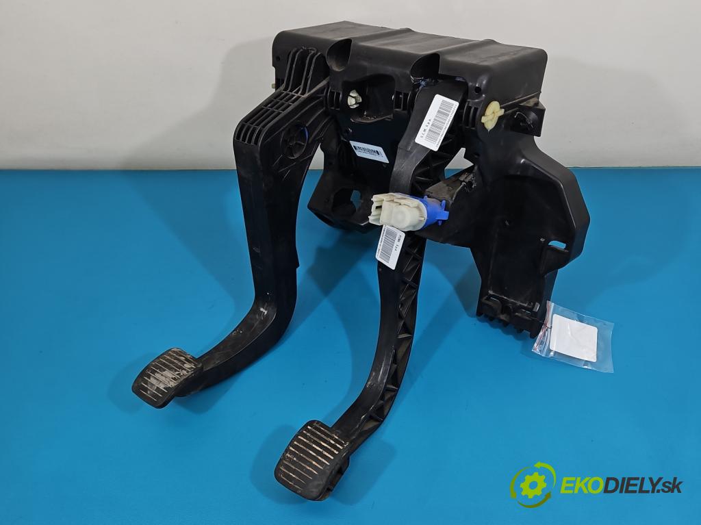 Fiat Ducato IV 2014- 2.3 jtd 131 hp manual 96 kW 2287 cm3 5- pedály 2582501056