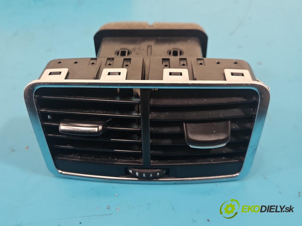 Audi A6 C6 2004-2011 3.0 tdi 232KM automatic 171 kW 2967 cm3 5- Mřížka: topení 4F1820901D