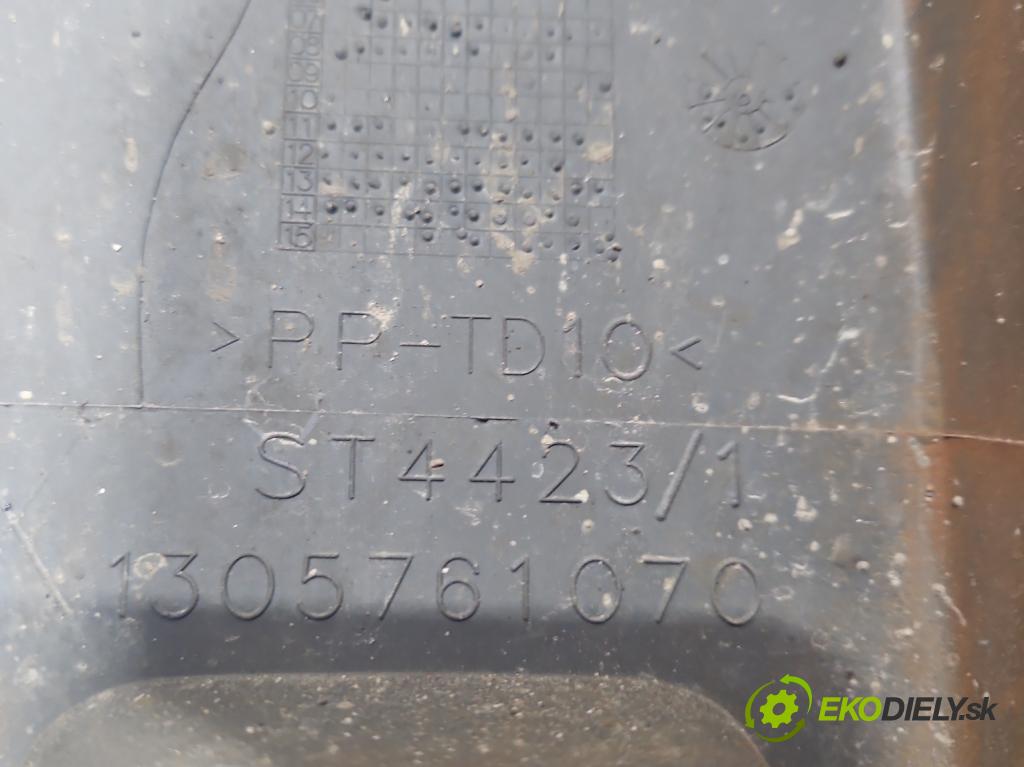 Fiat Ducato IV 2014- 2.3 jtd 131 HP manual 96 kW 2287 cm3 5- nárazník zadné 1305761070 (Kľučka dverí ostatné)