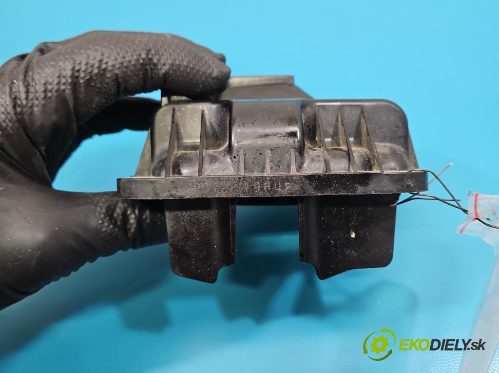 Mazda 6 III GJ 2012-2024 2.0 16V 145 hp automatic 107 kW 1998 cm3 5- obal PE01-13570