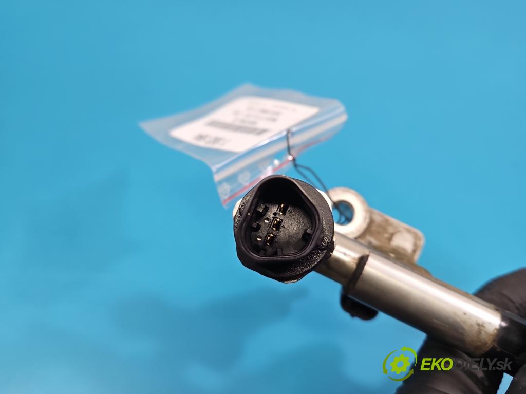 Mazda 6 III GJ 2012-2024 2.0 16V 145 HP automatic 107 kW 1998 cm3 5- vstrek PE2713250 (Vstrekovač paliva)