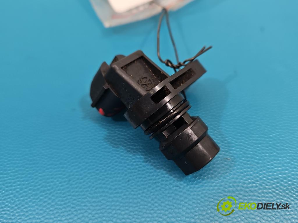 Mazda 6 III GJ 2012-2024 2.0 16V 145 HP automatic 107 kW 1998 cm3 5- snímač pozícia: válka načasovanie PE0118230 (Snímač polohy kľukového hriadeľa)