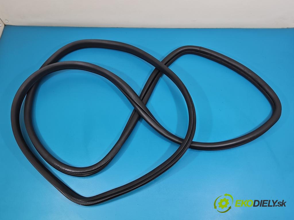 Fiat Ducato IV 2014- 2.3 jtd 131 HP manual 96 kW 2287 cm3 5- Těsnění: dvere predné pravé