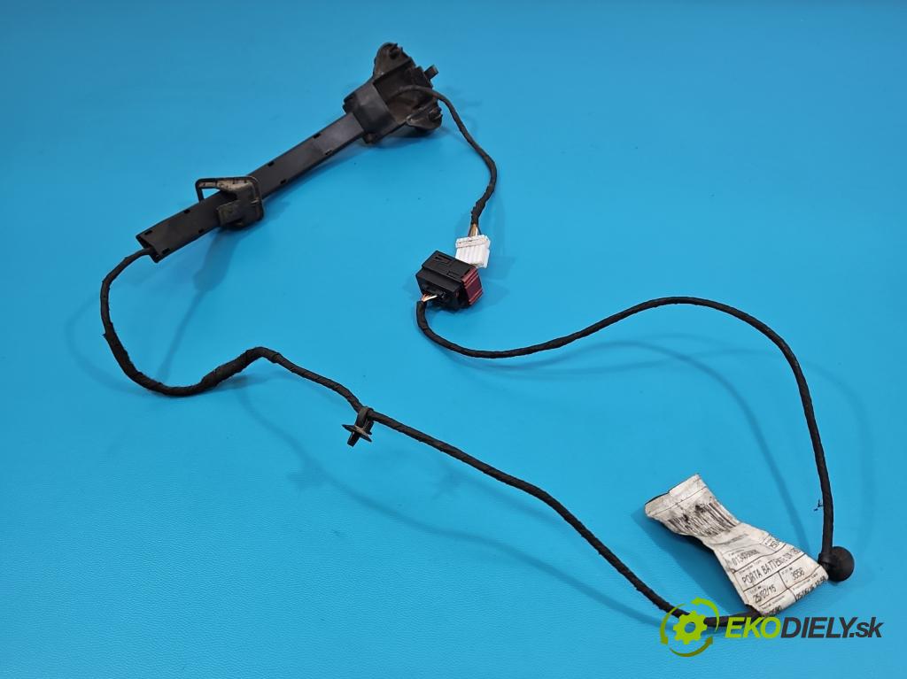 Fiat Ducato IV 2014- 2.3 jtd 131 HP manual 96 kW 2287 cm3 5- Zväzok: dvere zadné pravých 1340609080