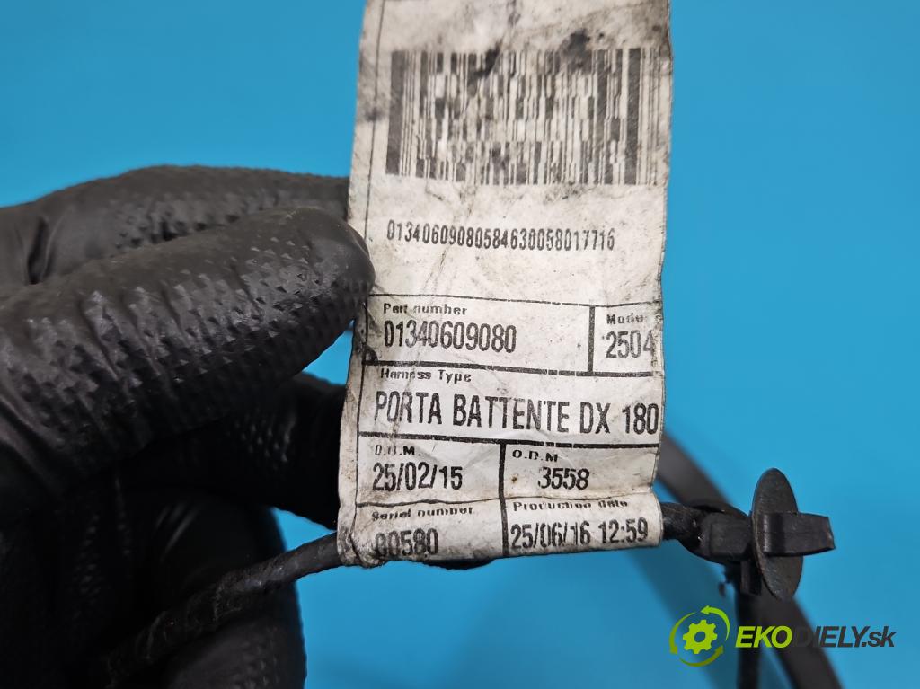 Fiat Ducato IV 2014- 2.3 jtd 131 HP manual 96 kW 2287 cm3 5- Zväzok: dvere zadné pravých 1340609080