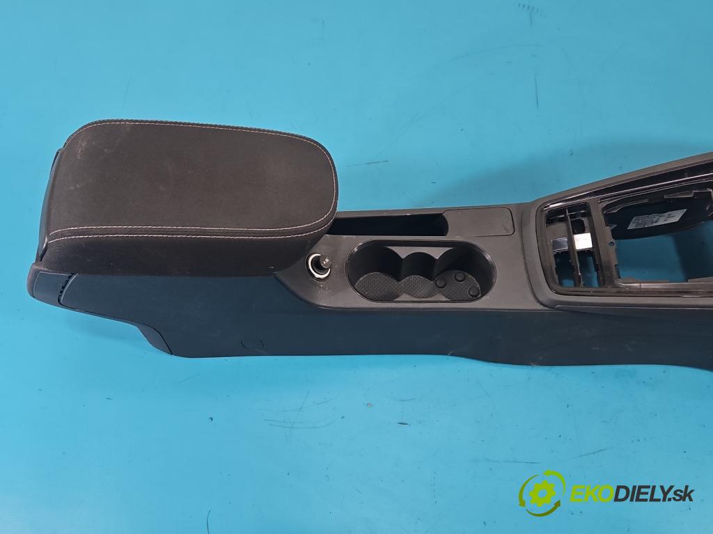 Skoda Kamiq 1.0 TSI 116 HP automatic 85 kW 999 cm3 5- operadlo  (Lakťová opierka)