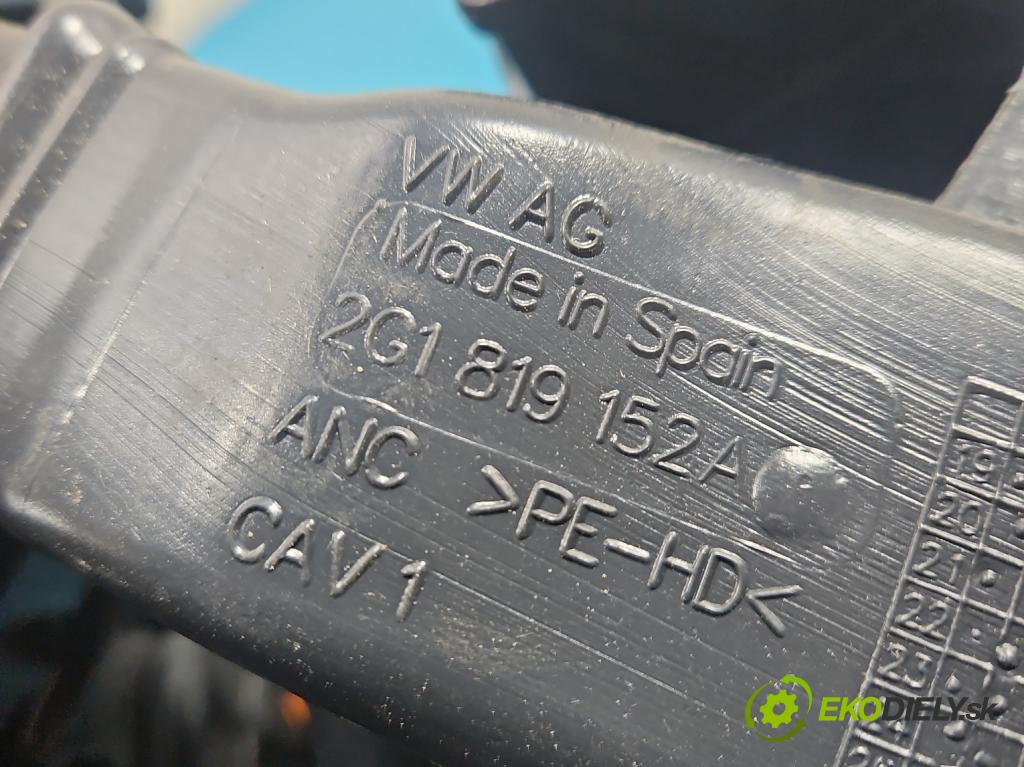 Skoda Kamiq 1.0 TSI 116 hp automatic 85 kW 999 cm3 5- radiátor 2G1819152A (Radiátor topení)