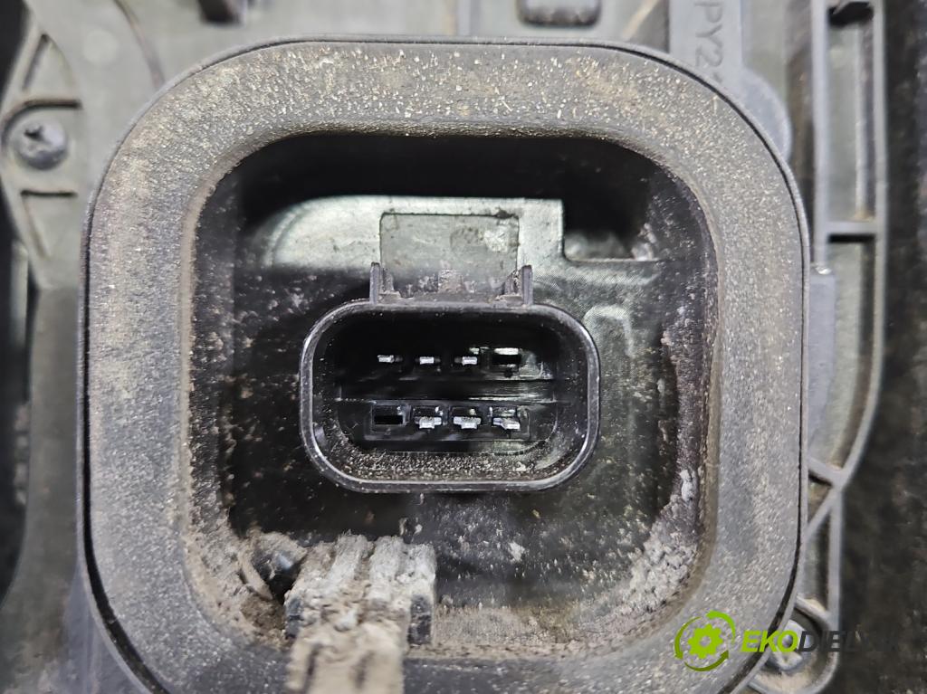 Fiat Ducato IV 2014- 2.3 jtd 131 HP manual 96 kW 2287 cm3 5- svetlo / reflektor zadné ľavé 01380673080 (Kľučka dverí ostatné)