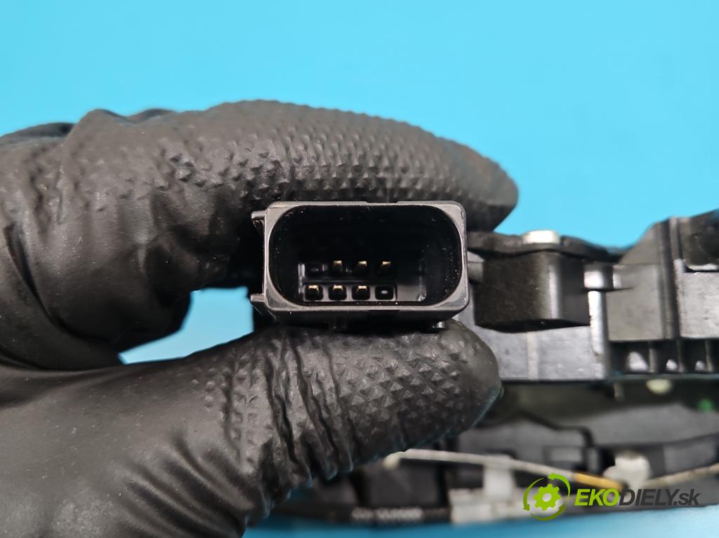 Fiat Ducato IV 2014- 2.3 jtd 131 hp manual 96 kW 2287 cm3 5- zámek zadní pravý 1345728080