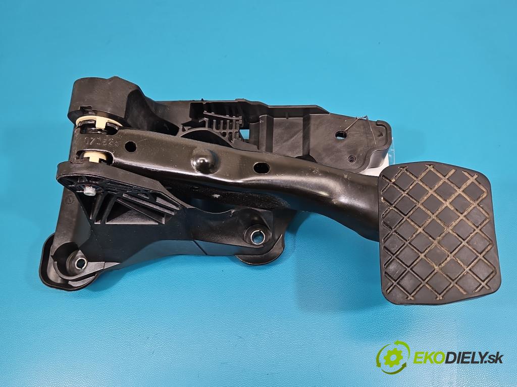 Skoda Kamiq 1.0 TSI 116 HP automatic 85 kW 999 cm3 5- pedále ostatné 2Q1723058F