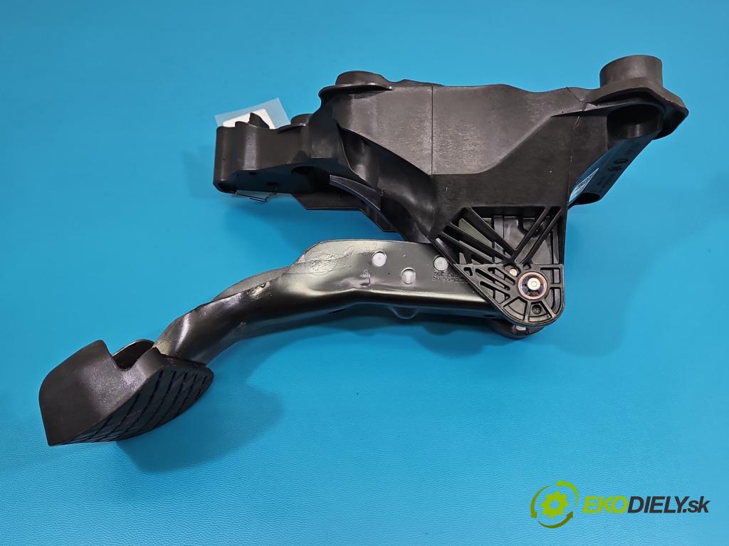 Skoda Kamiq 1.0 TSI 116 HP automatic 85 kW 999 cm3 5- pedále ostatné 2Q1723058F