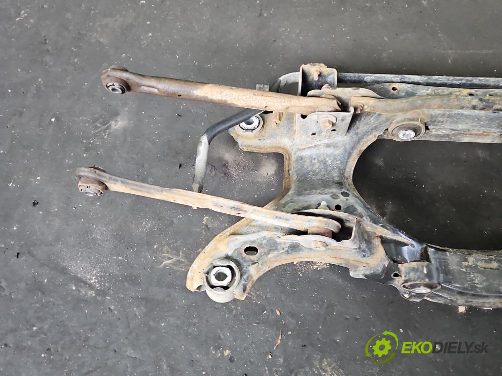 Land rover Range Rover Evoque I 2011-2018 2.0 td 150 HP automatic 110 kW 1999 cm3 5- zadna výstuha  (Výstuha zadná)