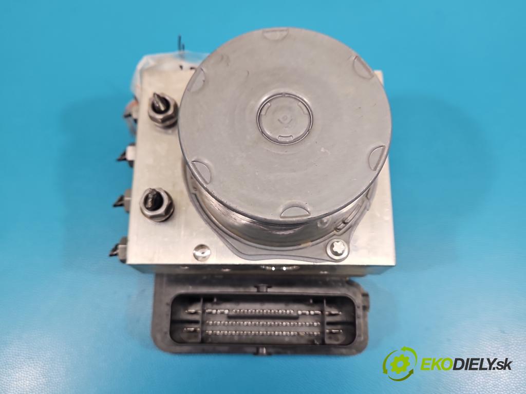 Skoda Kamiq 1.0 TSI 116 HP automatic 85 kW 999 cm3 5- čerpadlo abs 2Q0614517CS (Pumpa ABS)