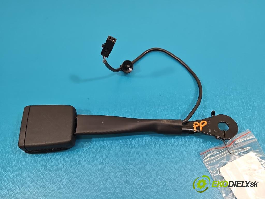 Skoda Kamiq 1.0 TSI 116 HP automatic 85 kW 999 cm3 5- pas bezpečnosť: predné pravý 654857755A