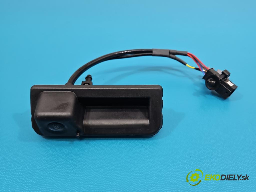 Skoda Kamiq 1.0 TSI 116 HP automatic 85 kW 999 cm3 5- rukoväť kufrové dvere zadné 566827566A