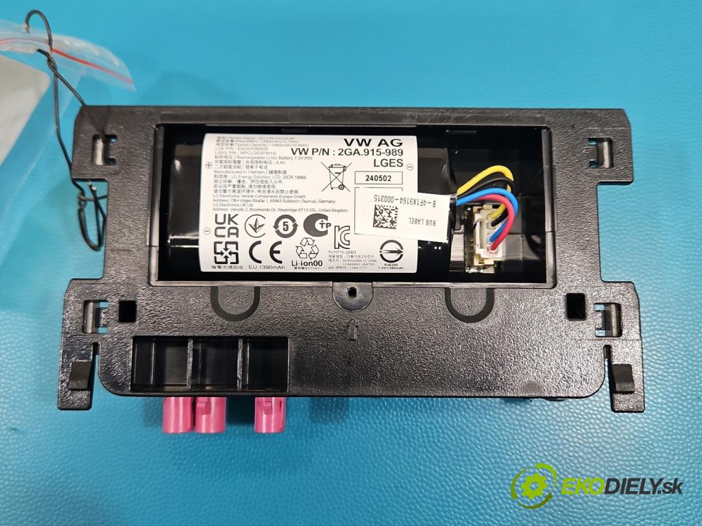 Skoda Kamiq 1.0 TSI 116 HP automatic 85 kW 999 cm3 5- riadiaca jednotka ostatné 2GA035284B