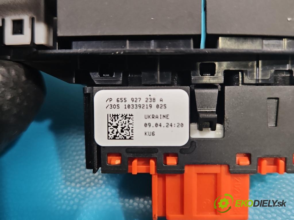 Skoda Kamiq 1.0 TSI 116 HP automatic 85 kW 999 cm3 5- prepínač ostatné 655927238A
