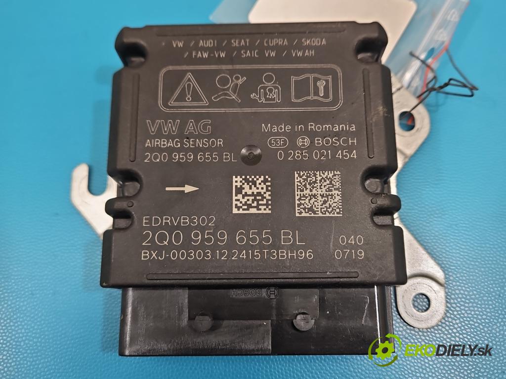 Skoda Kamiq 1.0 TSI 116 HP automatic 85 kW 999 cm3 5- riadiaca jednotka vankúše: 2Q0959655BL