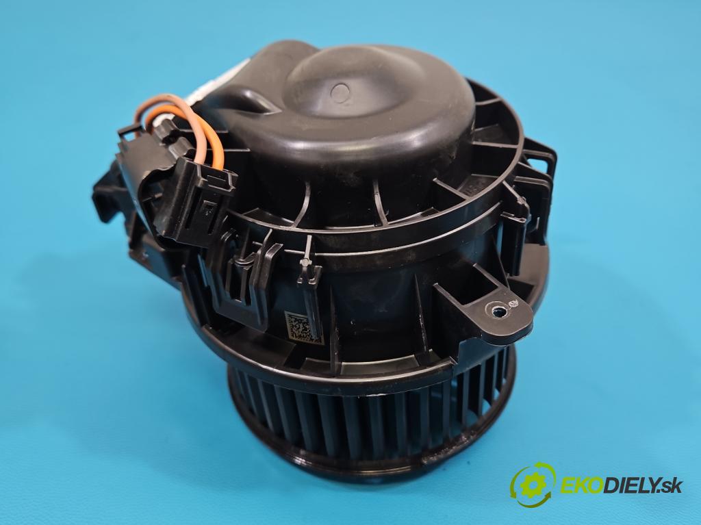 Skoda Kamiq 1.0 TSI 116 HP automatic 85 kW 999 cm3 5- ventilátor vzduchu 2Q1820021A