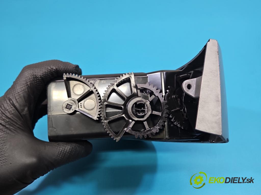 Fiat Ducato IV 2014- 2.3 jtd 131 HP manual 96 kW 2287 cm3 5- Mřížka: kúrenia ostatné 385817