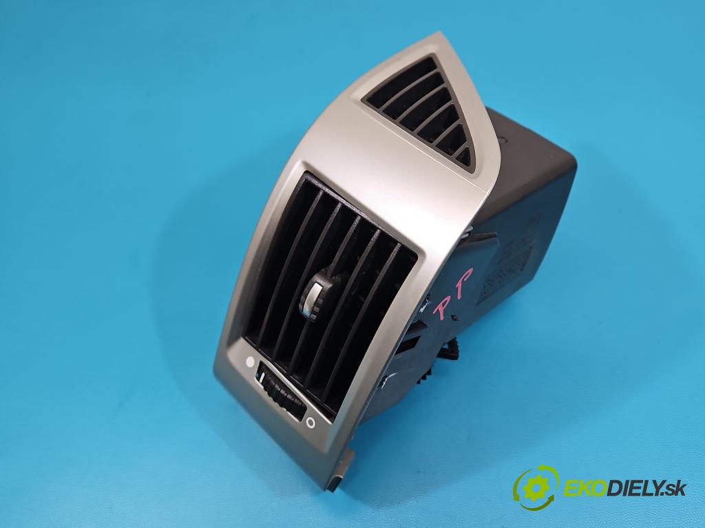 Fiat Ducato IV 2014- 2.3 jtd 131 HP manual 96 kW 2287 cm3 5- Mřížka: kúrenia ostatné 385817