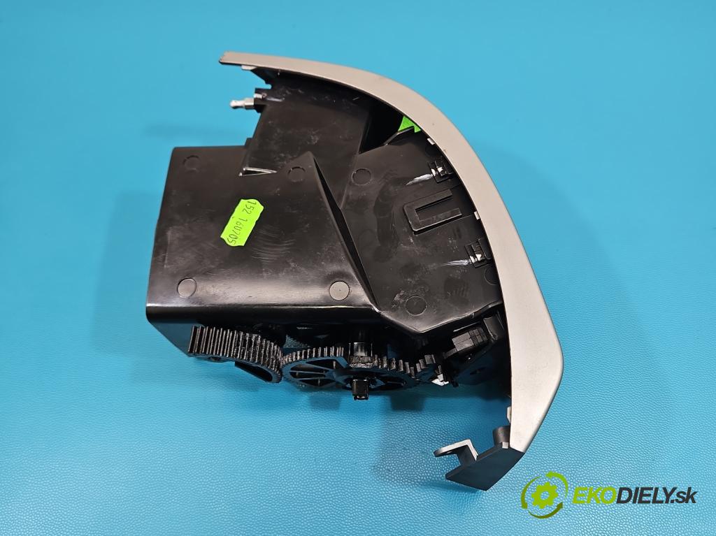 Fiat Ducato IV 2014- 2.3 jtd 131 HP manual 96 kW 2287 cm3 5- Mřížka: kúrenia ostatné 385817