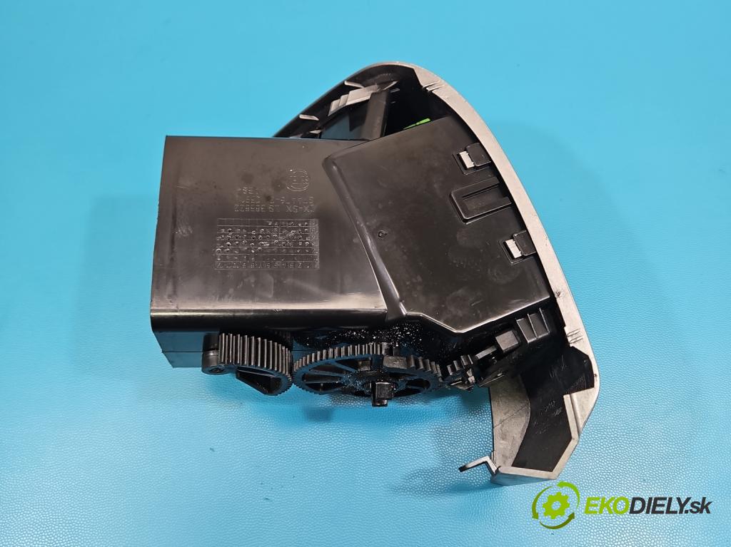 Fiat Ducato IV 2014- 2.3 jtd 131 HP manual 96 kW 2287 cm3 5- Mřížka: kúrenia ostatné 394002