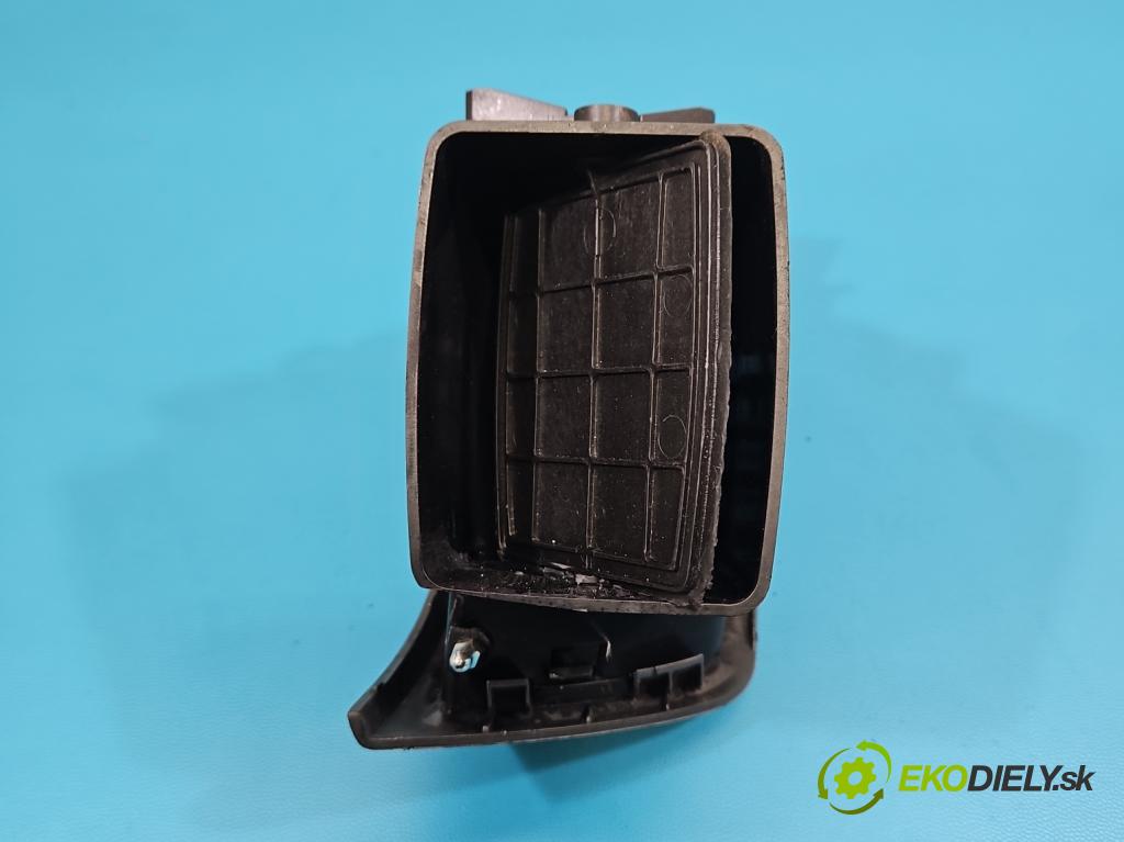 Fiat Ducato IV 2014- 2.3 jtd 131 HP manual 96 kW 2287 cm3 5- Mřížka: kúrenia ostatné 385812